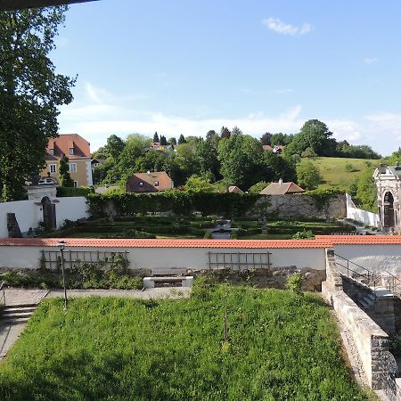 Gaestehaus Maelzerei Auf Schloss Neuburg Am Inn Exteriör bild